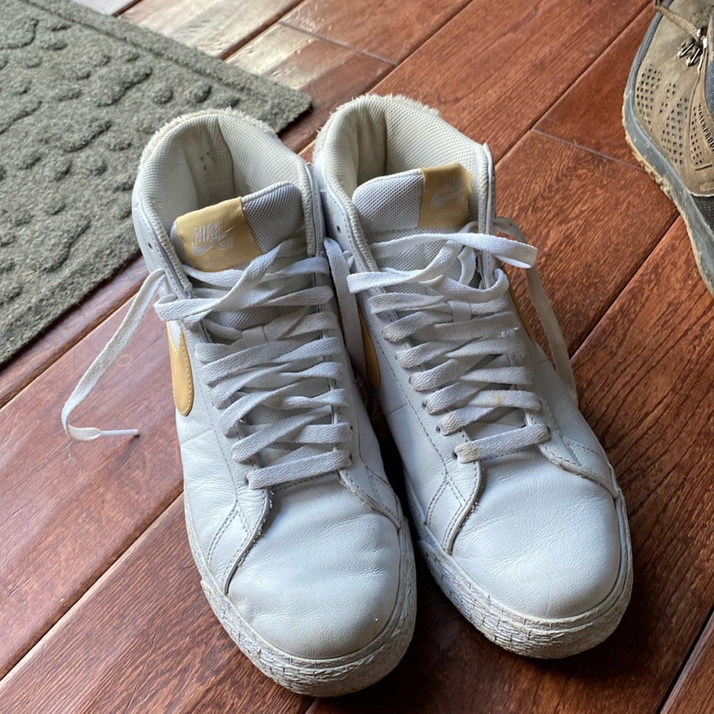 Men’s Nike blazers